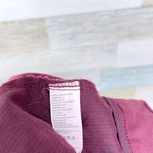 IZOD Saltwater Stretch Relaxed Chino Shorts Red 10.5" Inseam Men Big & Tall 48 - Picture 7 of 9